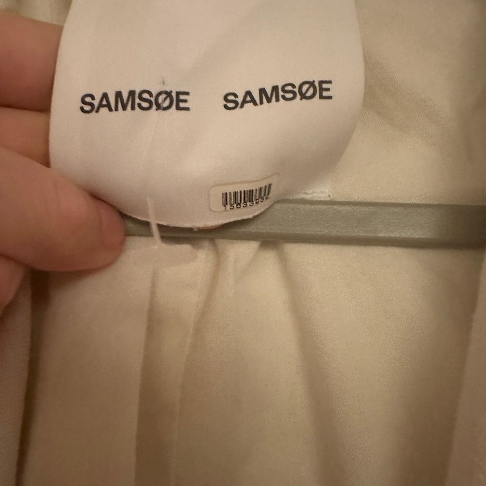 Samsoe Lazy Blazer in White Size Small - Picture 6 of 9